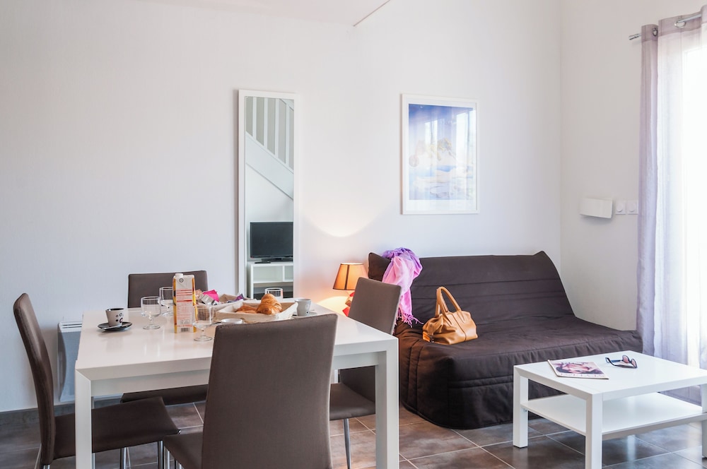 Residence Vacanceole Les Demeures Torrellanes 45/64