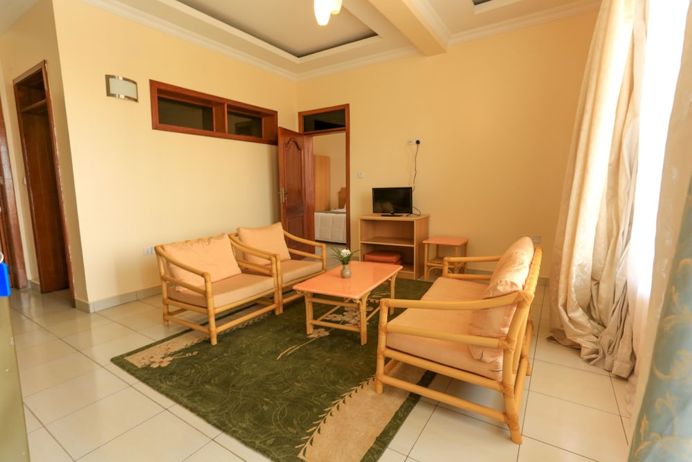 Faraja Hotel 25/50
