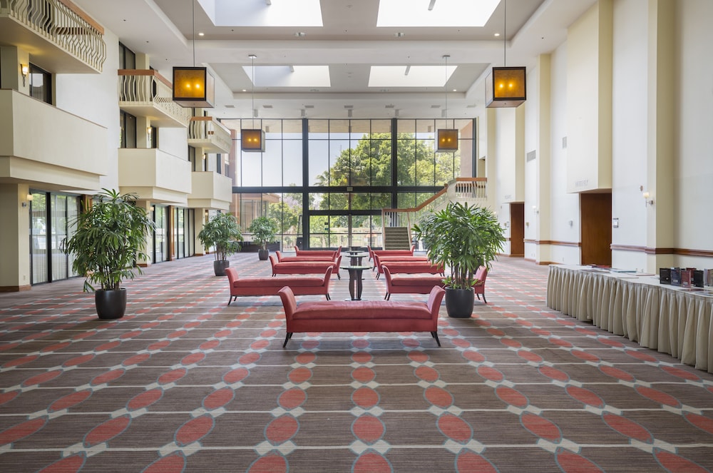 Ontario Airport Hotel And Conference Center 38/61