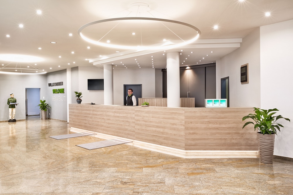 H Hotel Stuttgart Herrenberg 4/63