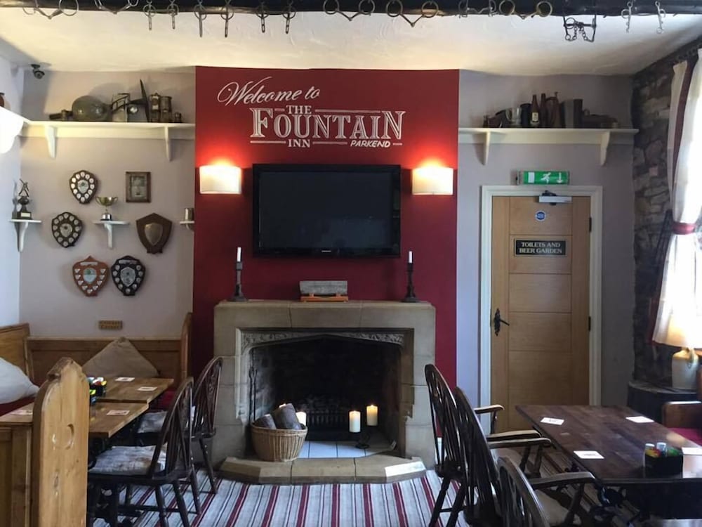 The Fountain Inn 24/27