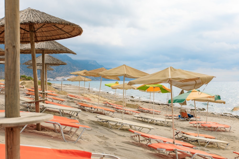 Sovereign Beach Hotel 47/50