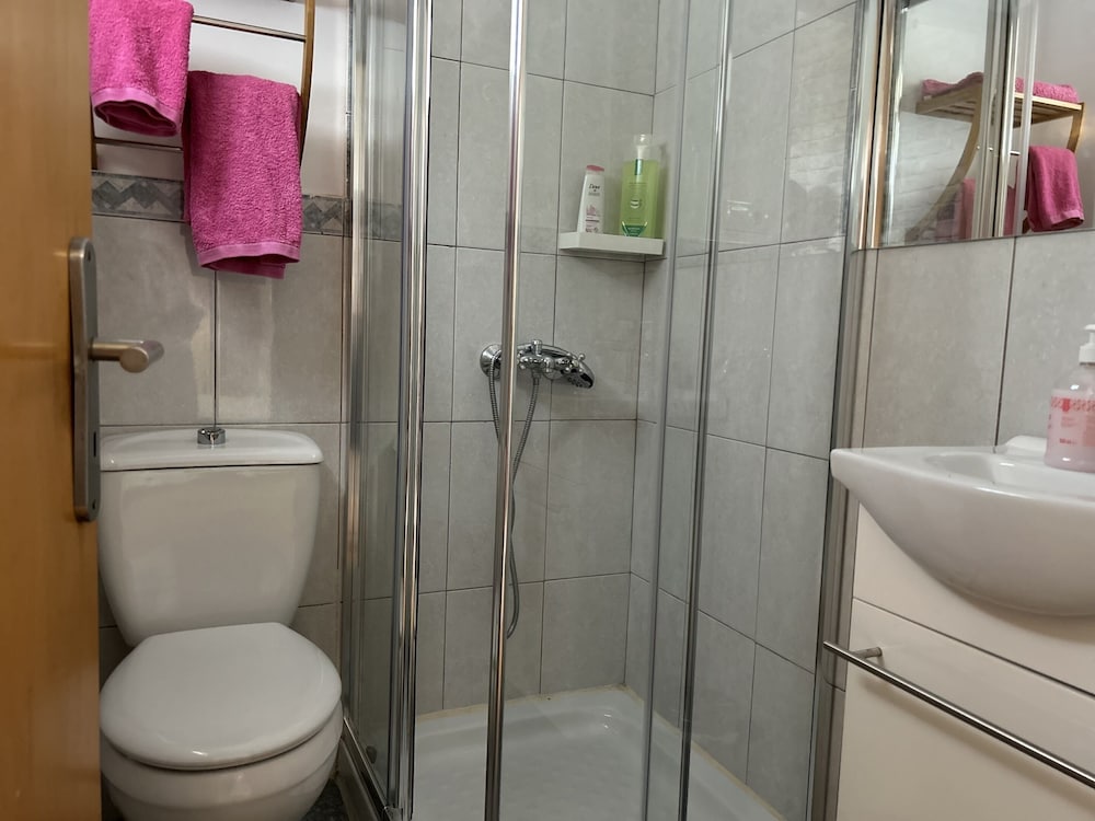 At Home In Malaga Bed And Breakfast 47/55