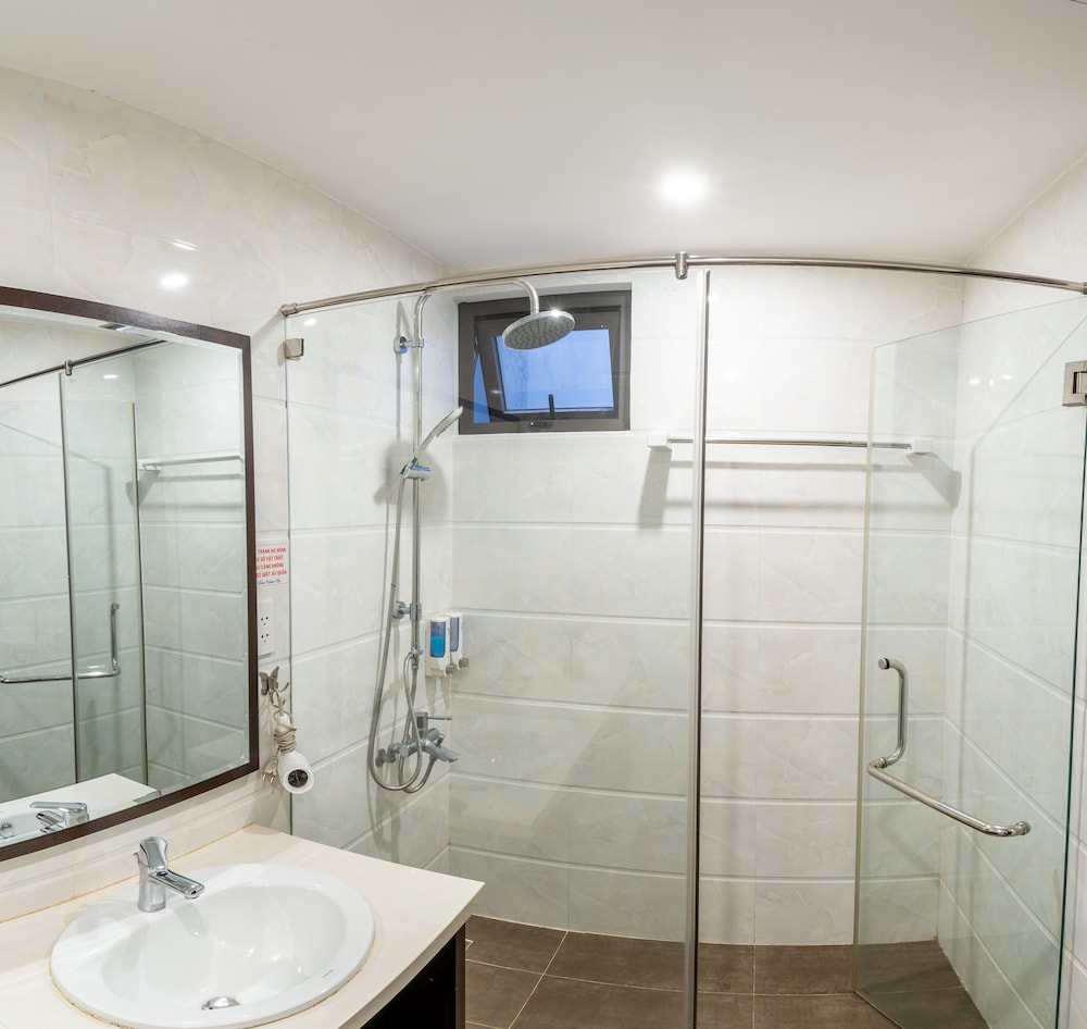 Hoa Phong Hotel 50/60