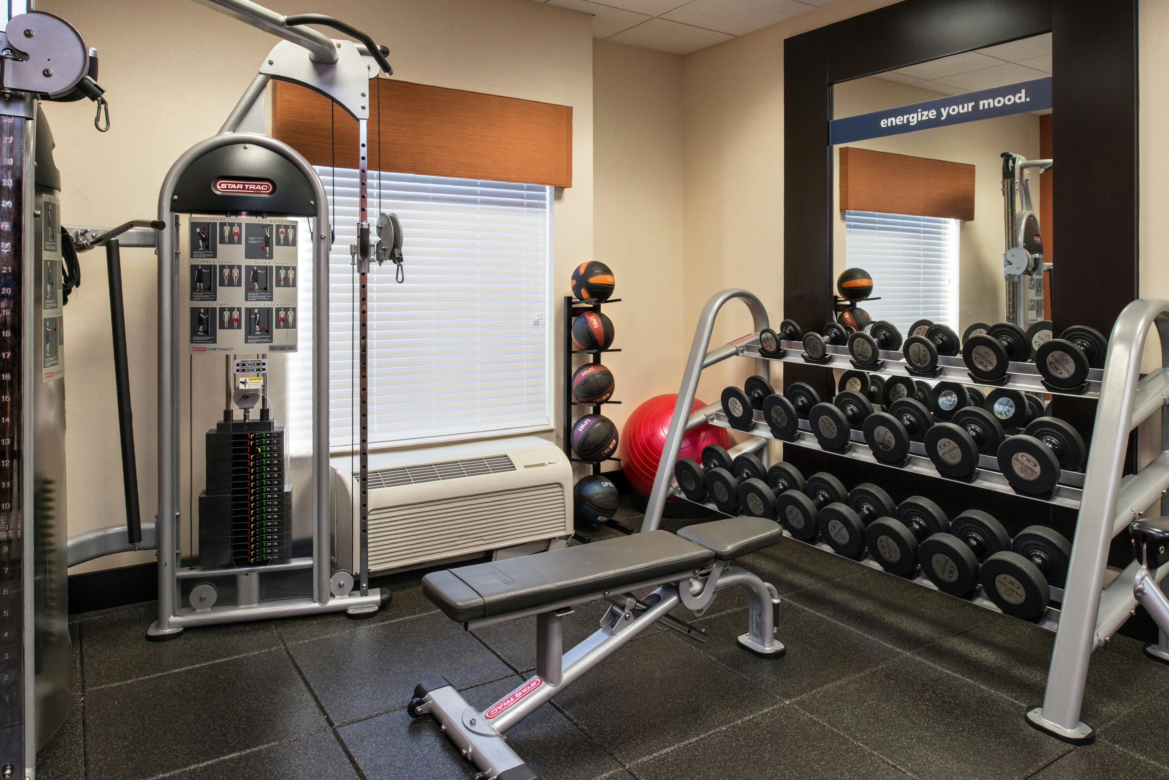 Hampton Inn and Suites Schertz 25/40