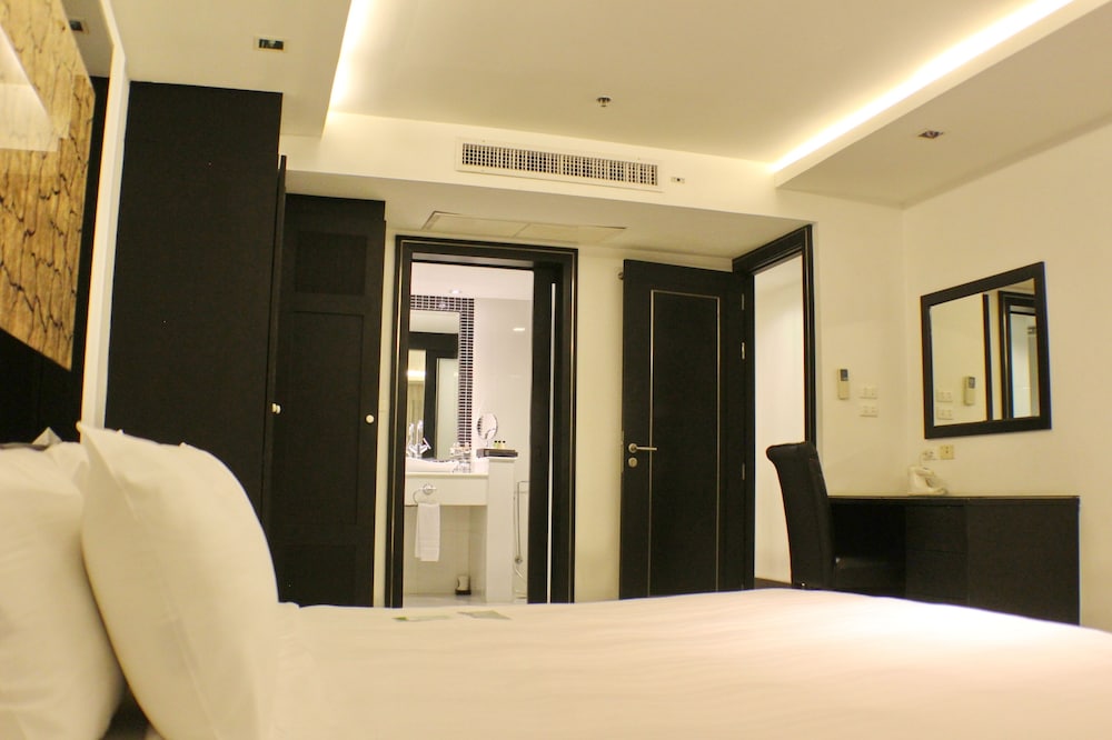 Nova Suites 11/71