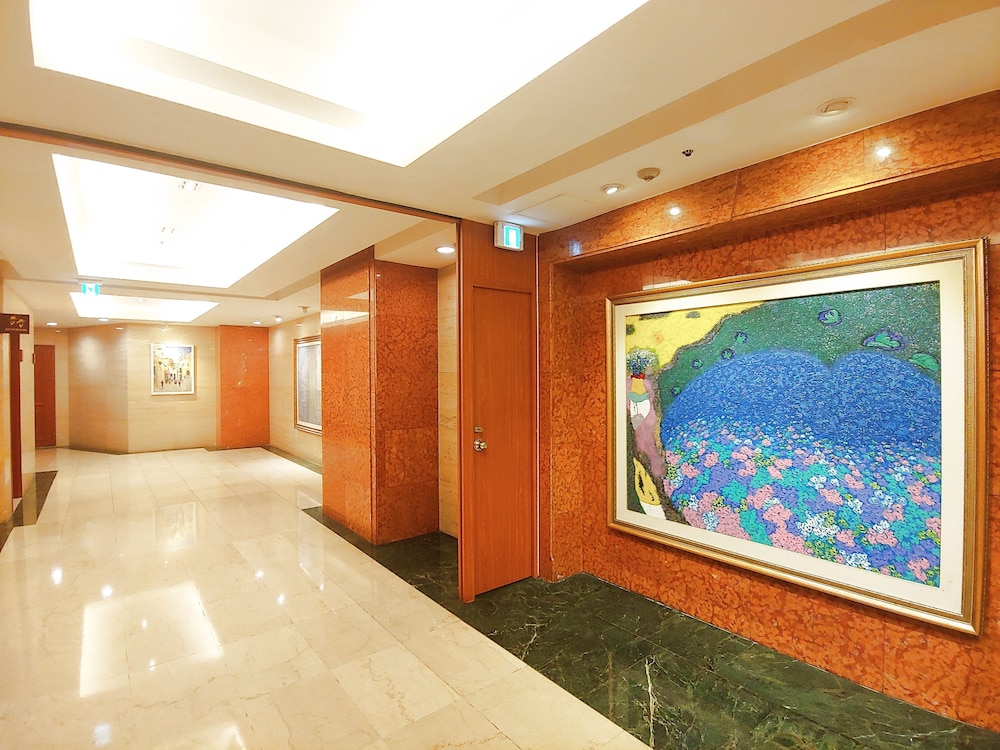 Sejong Hotel 51/78