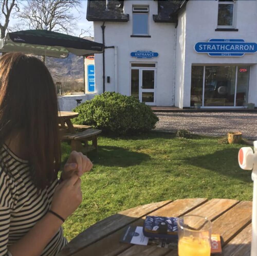 Strathcarron Hotel 31/34