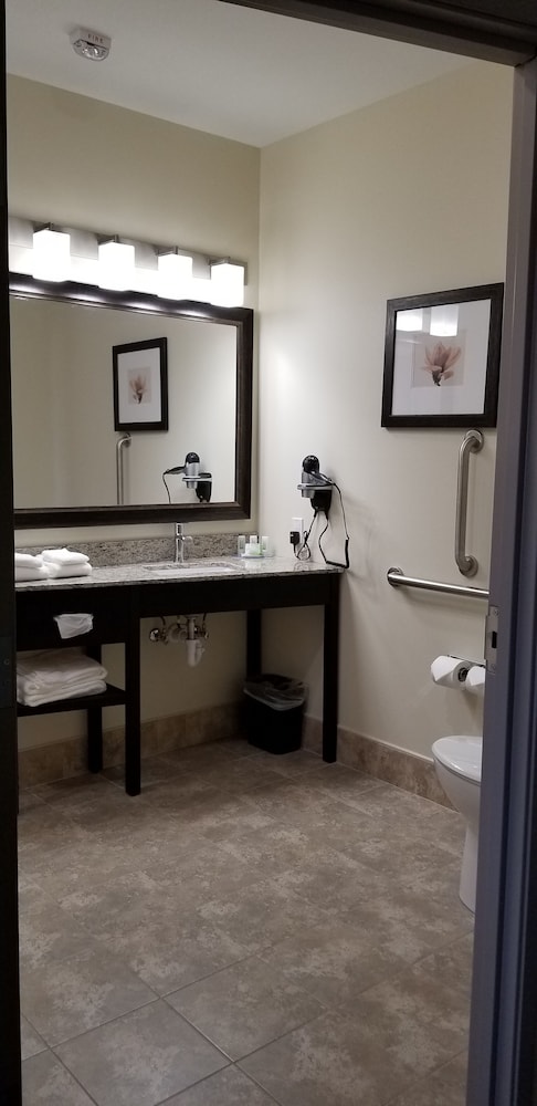 Americinn By Wyndham Sioux Falls North 12/43