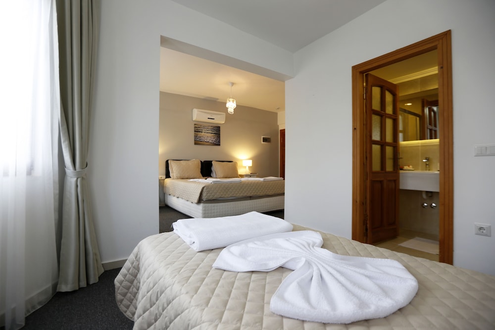 Himm Hotel 19/68