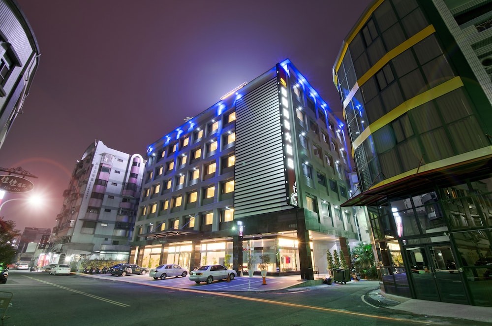 Guanko Hotel 2/45