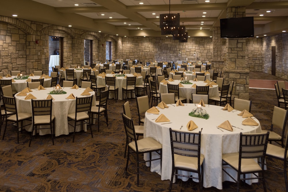 The Oread Lawrence, Tapestry Collection by Hilton 53/71