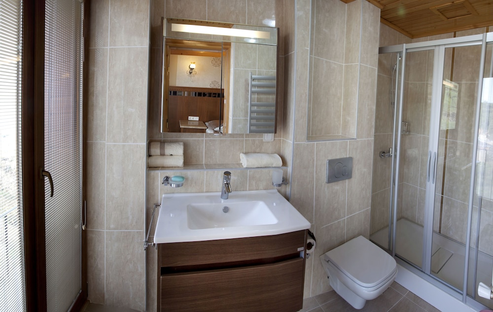 Assos Kayalar Terrace Boutique Hotel 49/50
