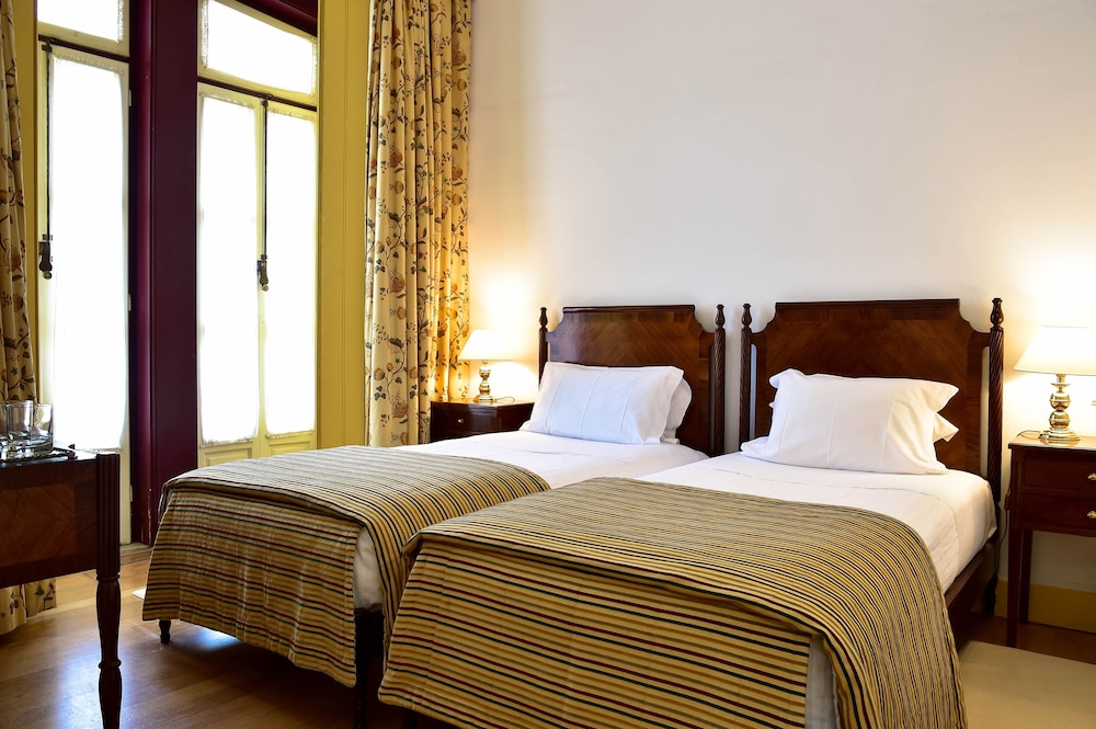 Central Monchique Hotel 8/60