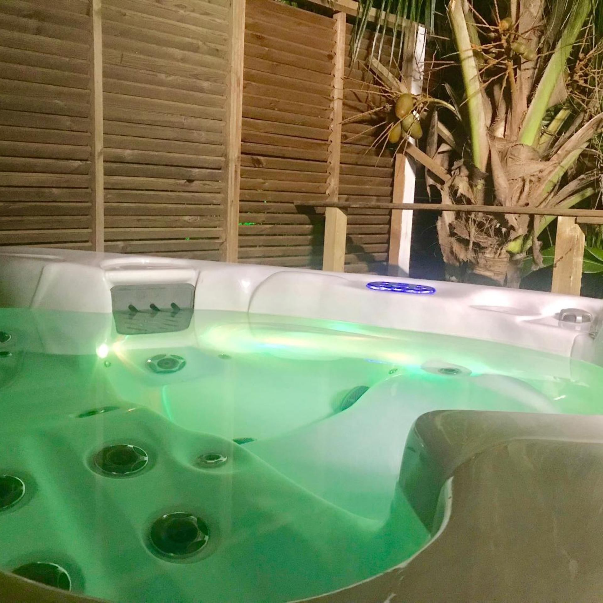 Eden Paradise Spa Ecolodge 24/52