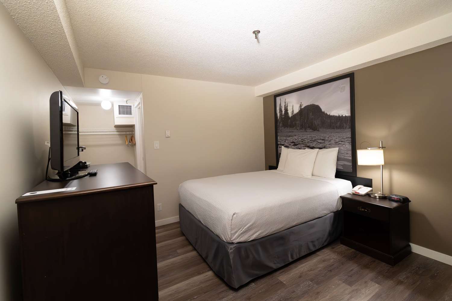 Super 8 By Wyndham Prince George 18/52