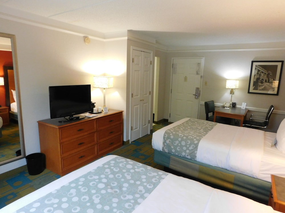 Best Western Schaumburg - O’Hare NW 21/43