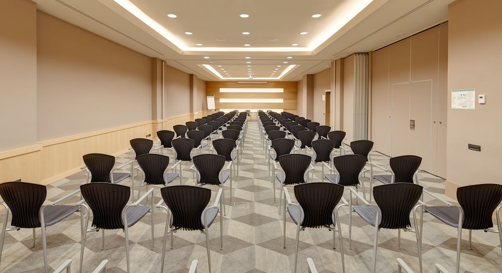 Pozuelo Hotel 28/32