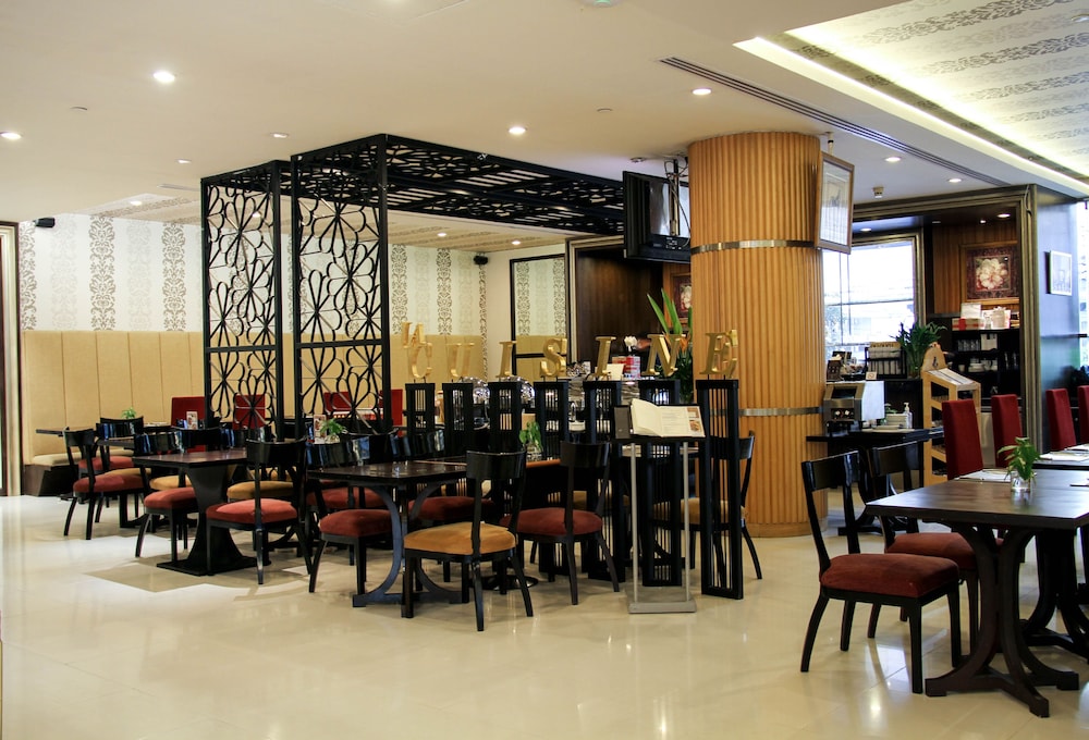 FuramaXclusive Sukhumvit 46/61