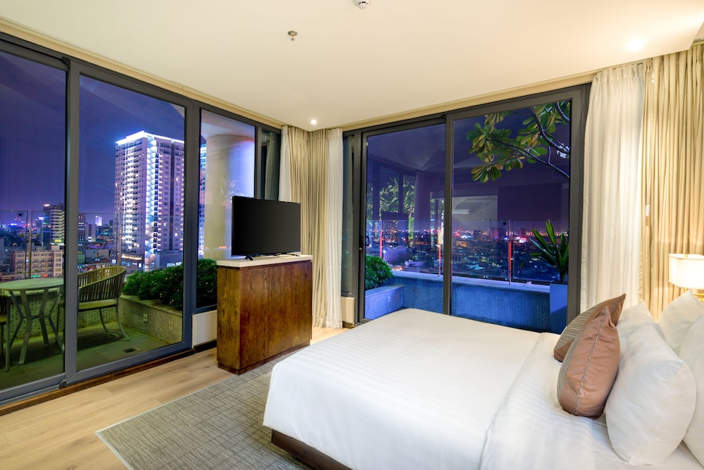 New Orient Hotel Danang 17/70