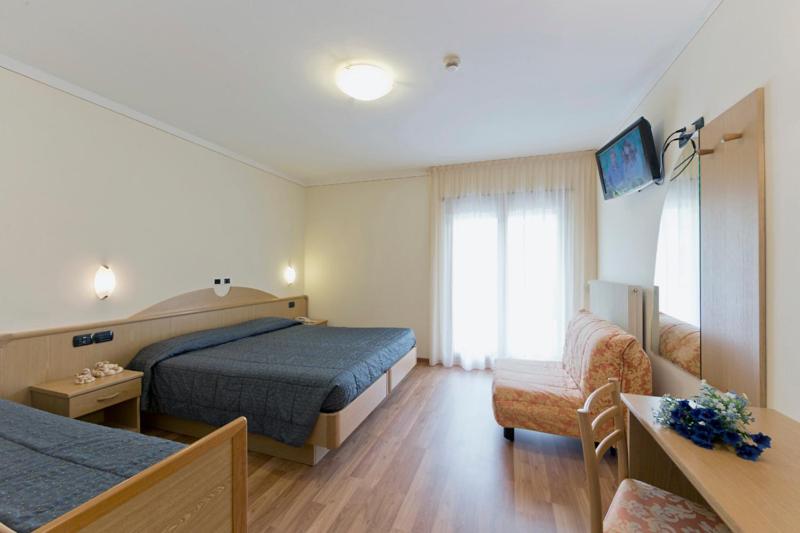 HOTEL SELECT 24/59