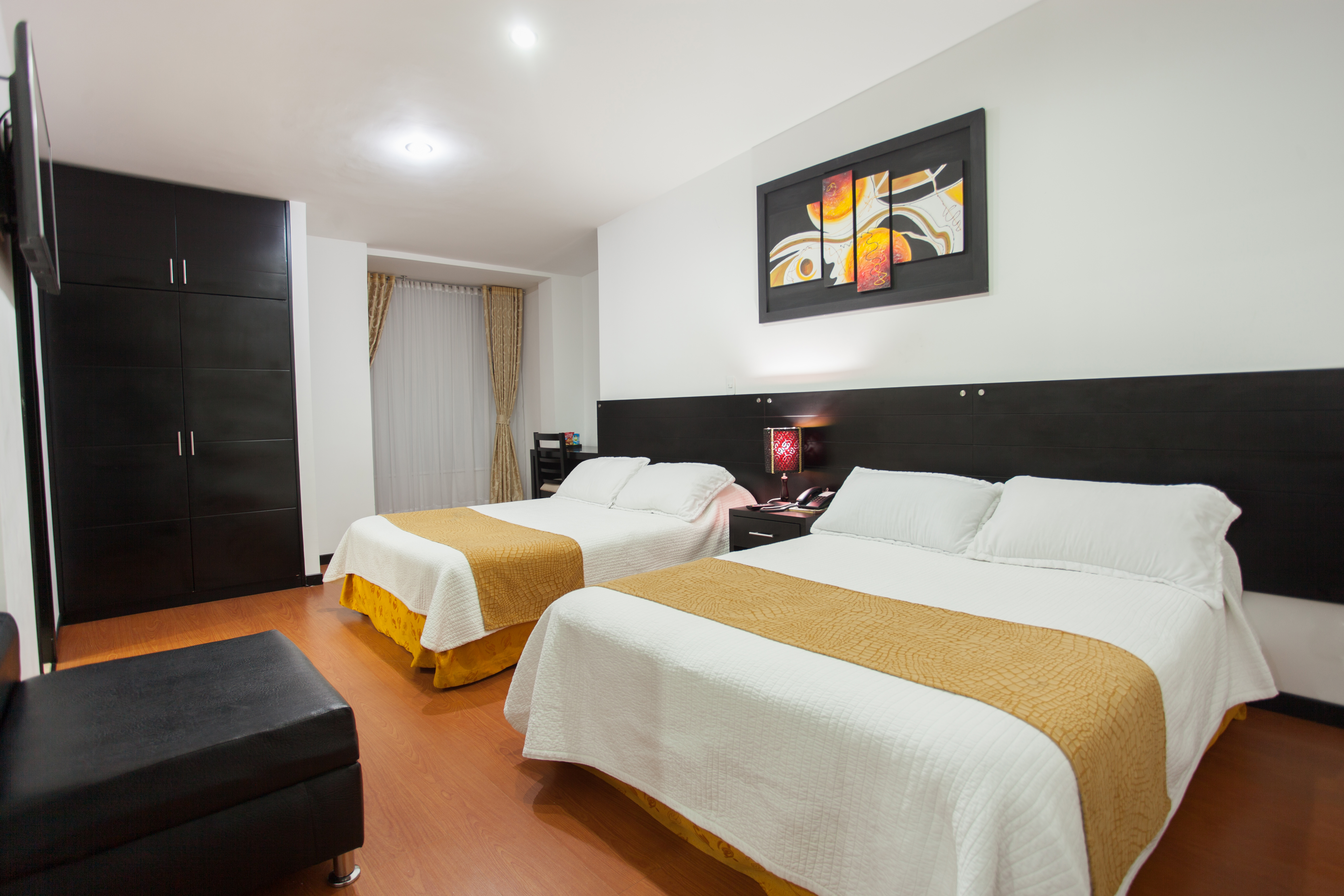 Hotel Palermo Suite 1/15
