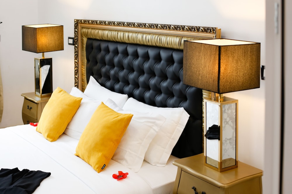 Escapesuite photo3