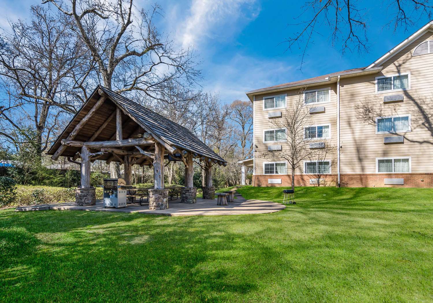 Sleep Inn & Suites Columbus near Fort Benning 42/44
