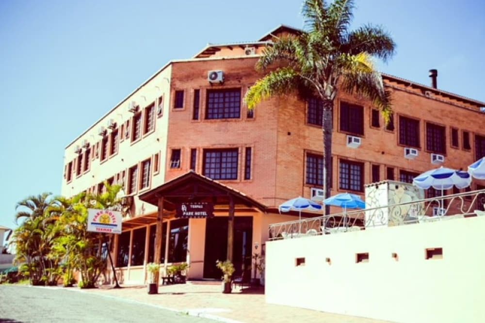 TERMAS PARK HOTEL 2/49
