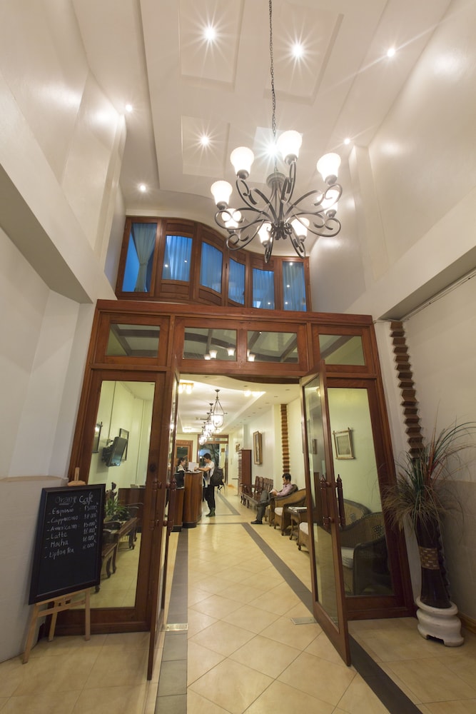 Mali Namphu Hotel 33/41