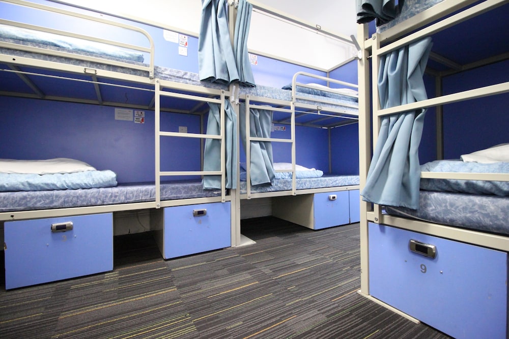 Smart Hyde Park Inn Hostel - Adults Only 8/64