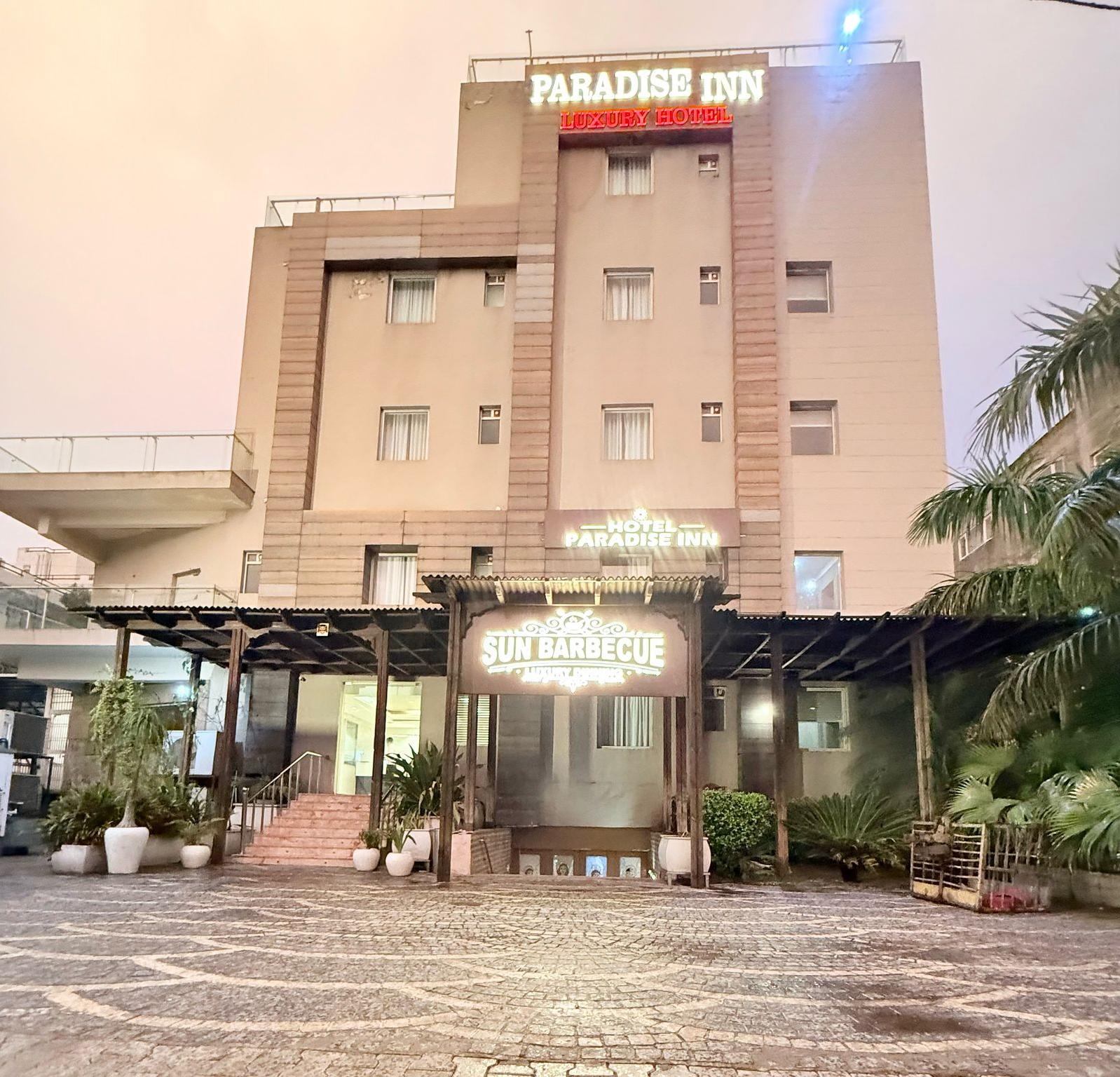 HOTEL PARADOR AGRA 4/45