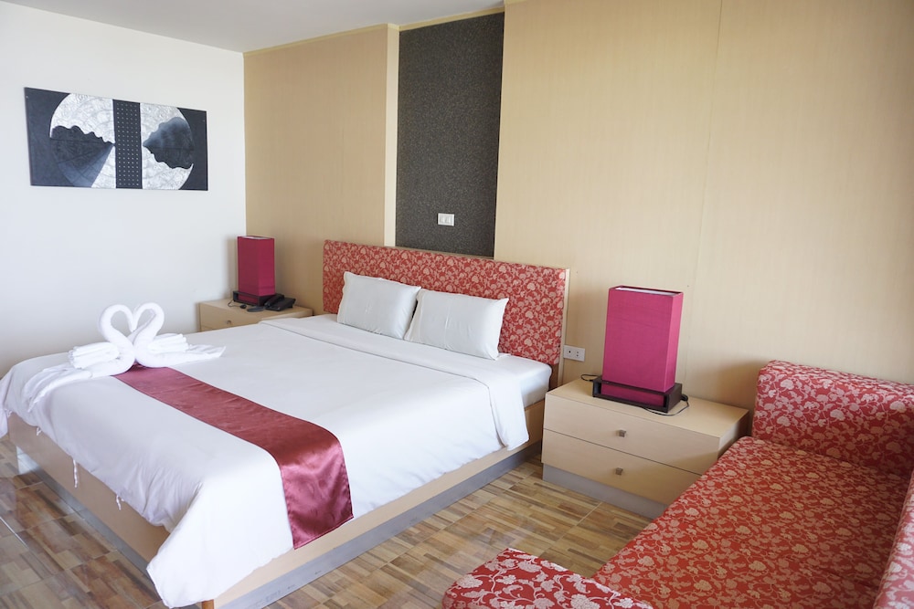 Panatara Hotel 13/35