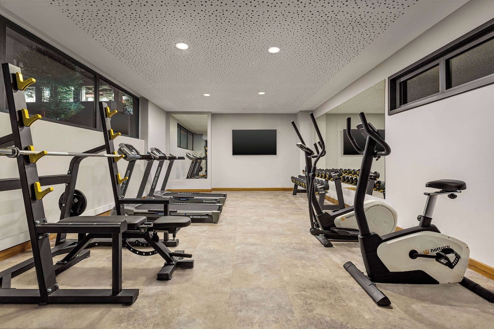 Ramada Encore by Wyndham Istanbul Sisli 30/55