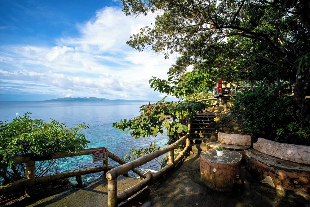 Almira Diving Resort 46/50