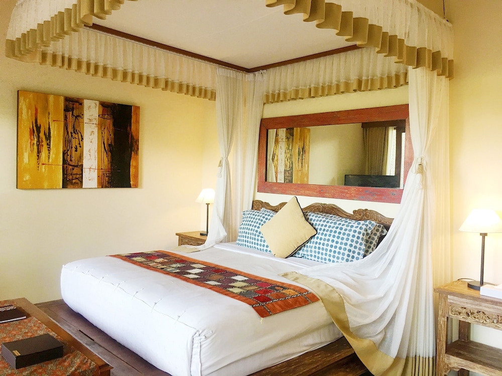 1 BEDROOM, PREMIUM, VILLA, PRIVATE POOL, GARDEN AREA