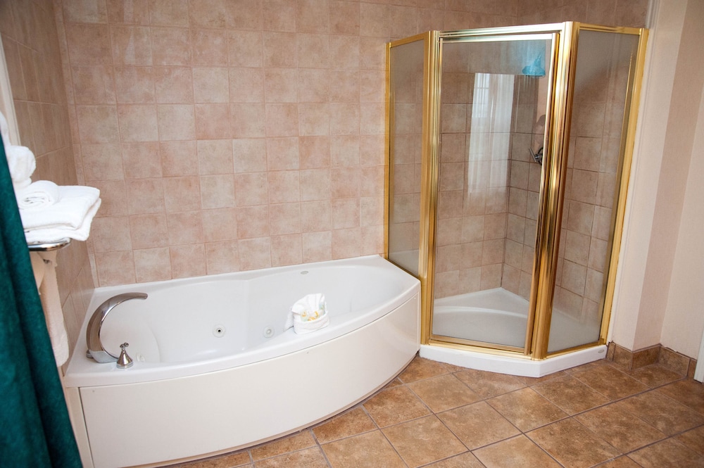 Quality Inn and Suites Austin Airport 30/50