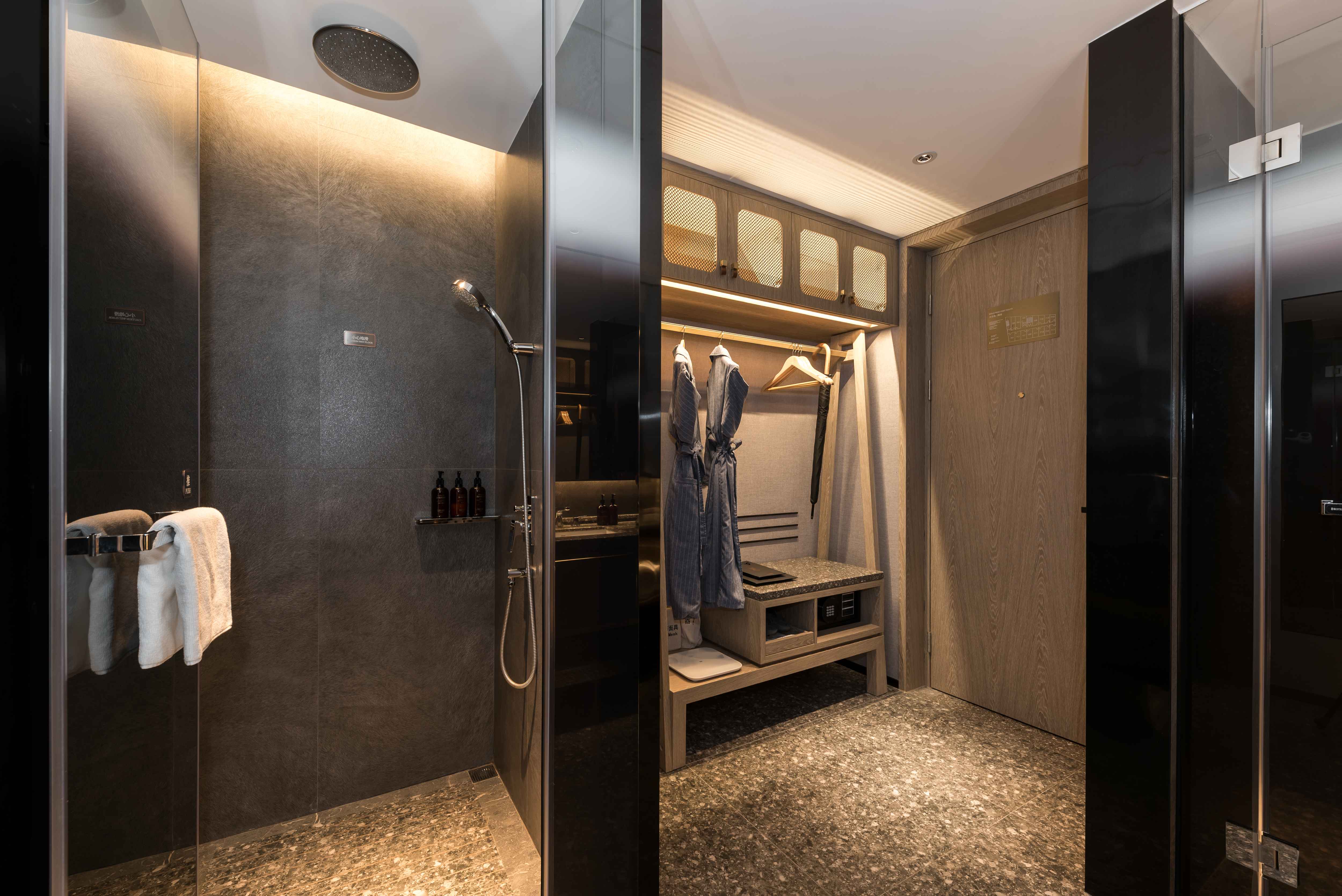 Paco Hotel (Canton Tower Pazhou) 45/45