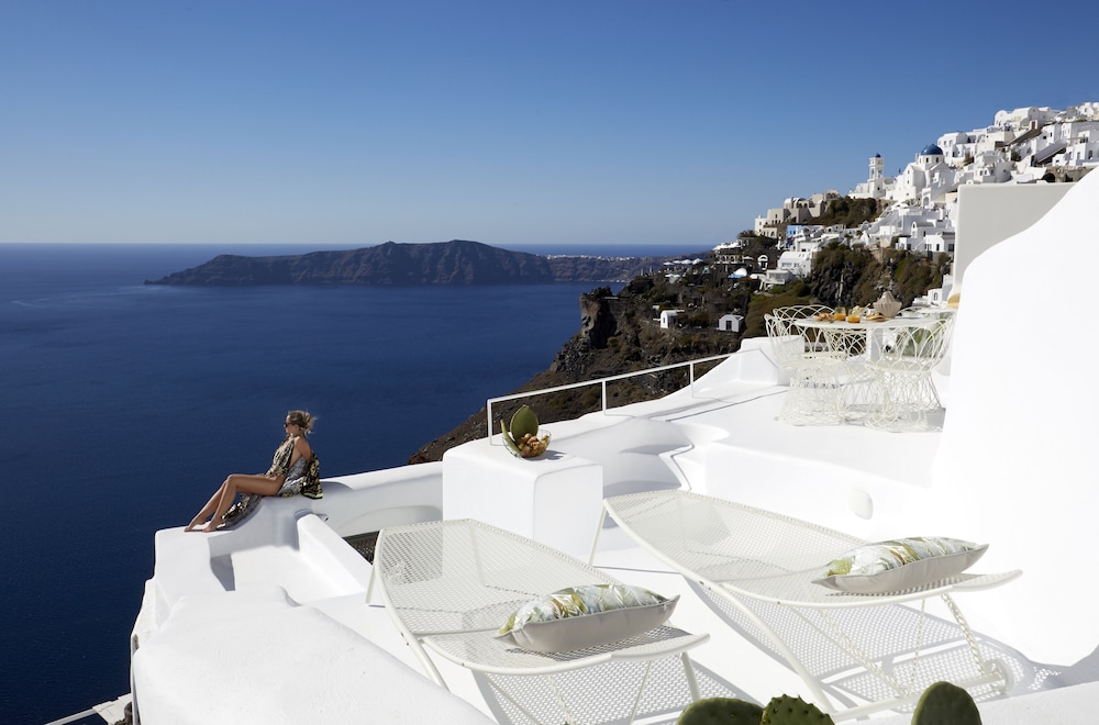 Gitsa Cliff Luxury Villa [VR] 25/27