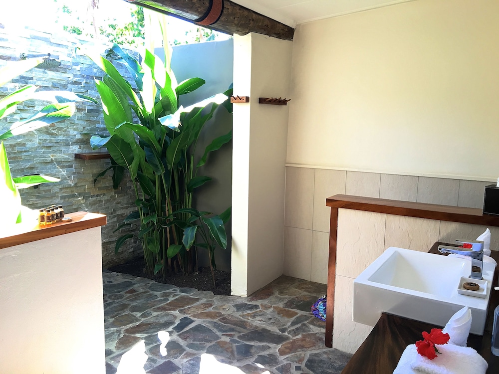 Paradise Cove Resort 18/74