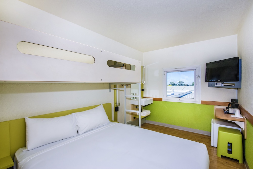 Ibis Budget Fawkner 27/51
