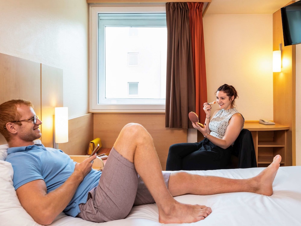 Ibis Marne La Vallee Emerainville 25/46