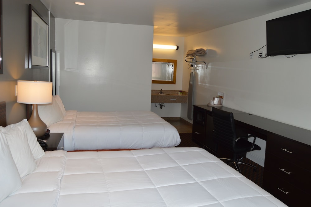 La Casa Inn, Pasadena 28/60