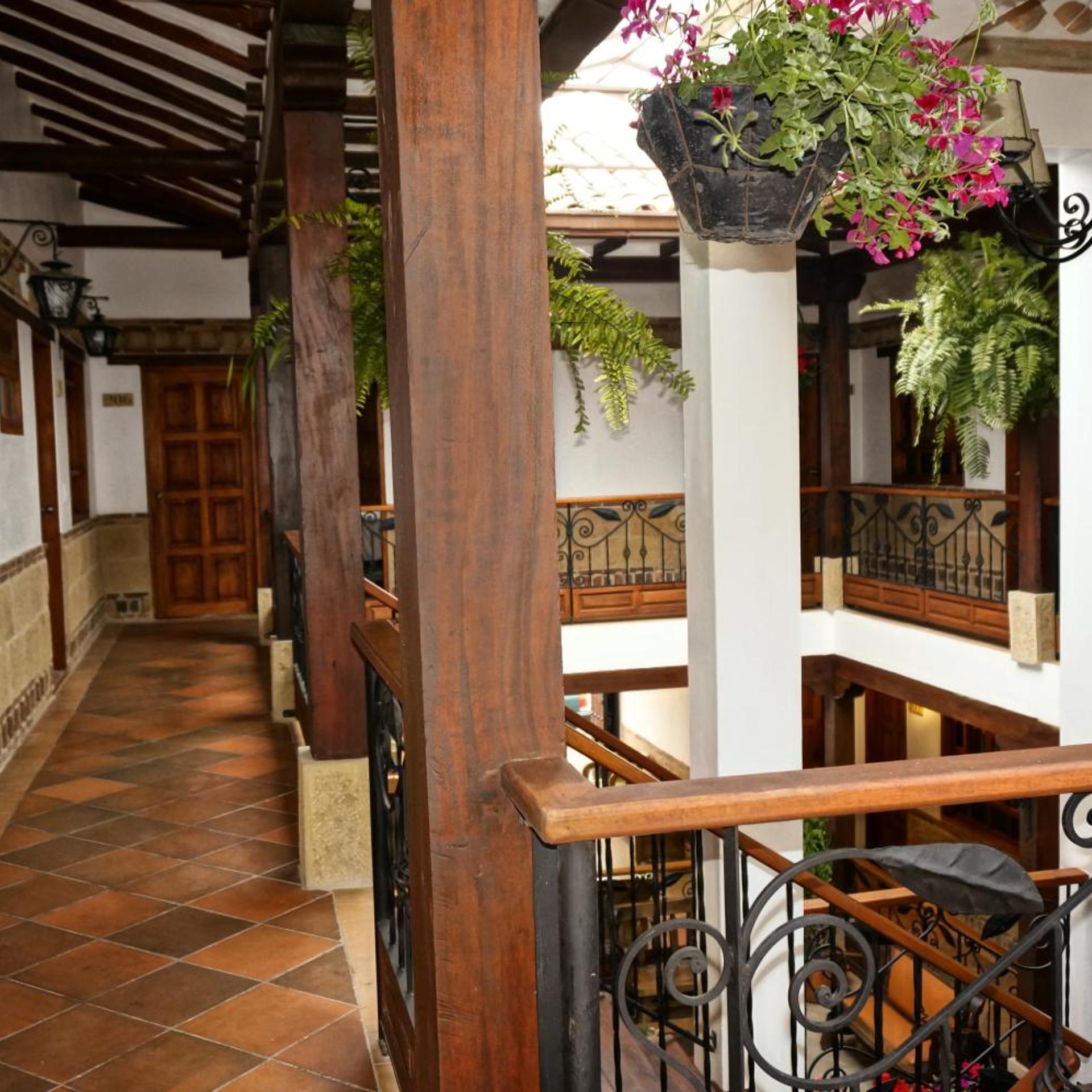 Hotel Jardines De La Villa 24/29