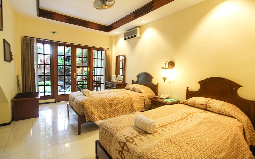 DUTA GARDEN HOTEL 32/58