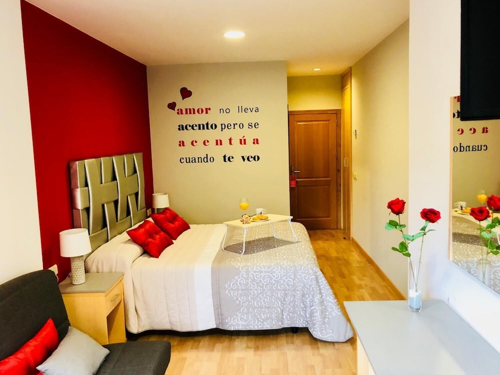 Hotel Viñas 17 8/27
