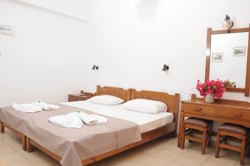 Mastorakis Hotel 31/69