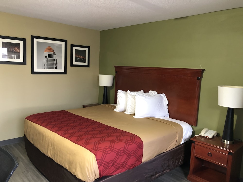 Deluxe Inn & Suites By OYO Miami OK 8/51