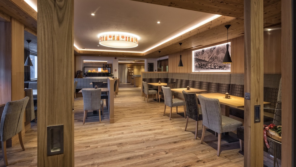 Hotel Interski 55/68