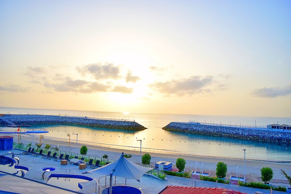 Mirage Bab Al Bahr Beach Hotel 40/44